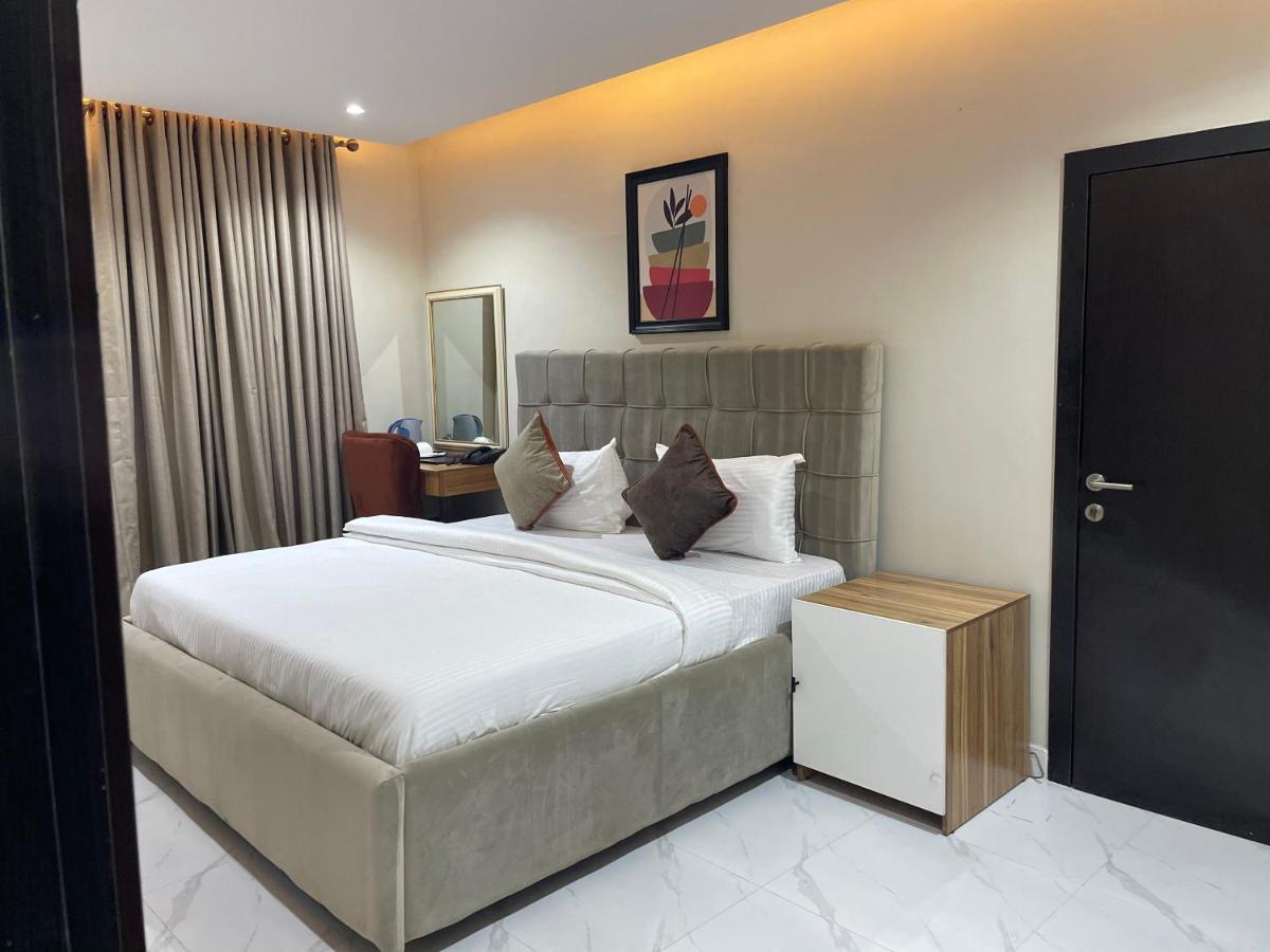 Choice Suites Signature Ikeja Ngoại thất bức ảnh
